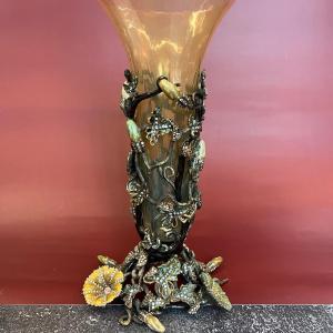 Photo of MORNING GLORY VASE BY JAY STRONGWATER, 1990