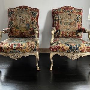 Photo of A PAIR OF PERIOD LOUIS XV CHAIRS, MID 18TH CENTURY, FRENCH