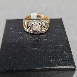 Photo of Vintage 14kt Gold Ring (Size 5)