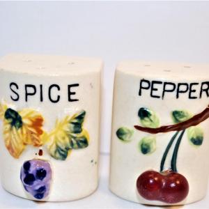Photo of Vintage "Spice + Pepper" Set with Flat Back and Fruit 2 1/2"
