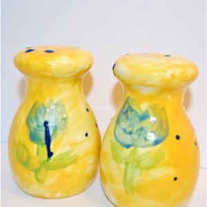 Photo of Handpainted Yellow Set with Dots and Flowers 3 1/2"