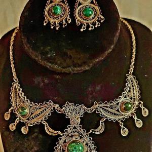 Photo of Antique/Vtg Sterling Silver JerusalymNecklace & Earrings set/ Eilat Green stones