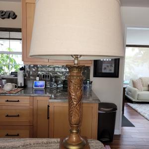 Photo of Stunning Palm Leaf table lamp with shade