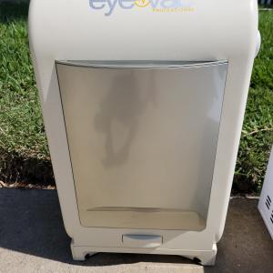 Photo of EyeVac Pro - Automatic Vacuum 