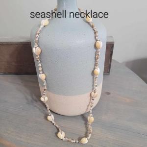 Photo of Costume Jewelry -Seashell Necklace