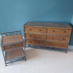Photo of Metal and Wicker Bedroom Furniture (UB1-BBL)