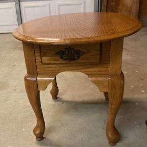 Photo of Oak end table with drawer