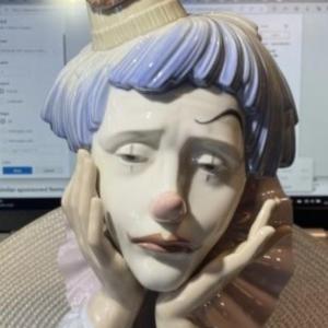 Photo of Bust of Clown Jester Pierrot Vintage Figurine Porcelain by Lladro Spain 1981 12"