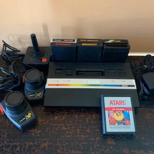 Photo of Lot 511: Vintage Atari 2600, Games, Controls (2) & Paddles