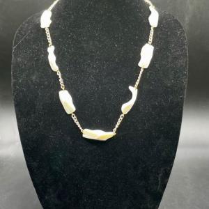 Photo of Vintage Gold Tone Chain and Polished Shell Necklace Costume Jewelry