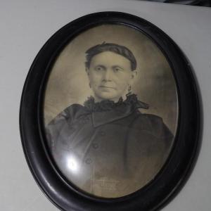 Photo of Late 1800's Photo in Oval Domed Glass Frame