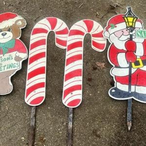 Photo of 273 Lot of 4 Christmas Yard Stakes ~ 2 Candy Canes ~ Christmas Bear ~ 1 Santa Cl