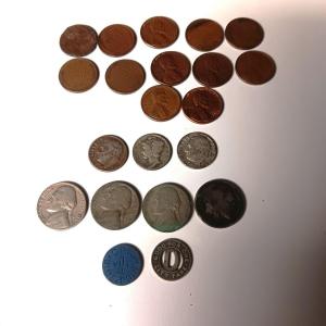 Photo of COLLECTION OF OLDER COINS