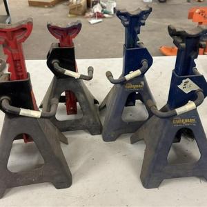 Photo of 248 Lot of 4 Jack Stands