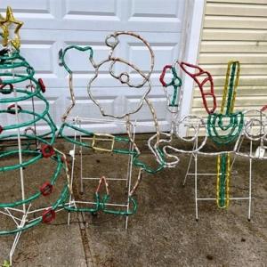 Photo of 268 4 Pcs Lighted Outside Decor -Not Tested ~ Santa / Two Trees / Carousel Horse