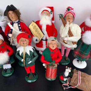 Photo of Byers Choice Christmas Figurines Lot
