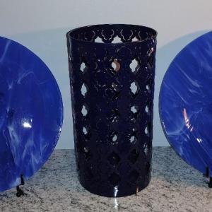 Photo of Blue decor, Black box, Metal wall Scrolls, 3 bowls