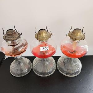 Photo of lot of 3 Oil lamps