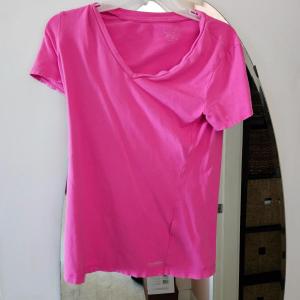 Photo of Women's Pink Teeshirt