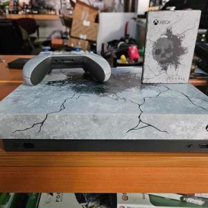 Photo of Xbox one X gears 5 edition with 2 tb gears 5 hard drive