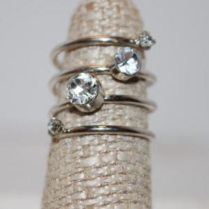 Photo of Size 6¼ "Slinky" Style Ladder Ring with Different Sized Clear Stones (4.1g)