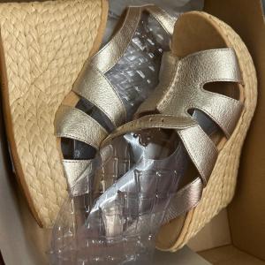 Photo of Wedge UGG sandals size 5 1/2