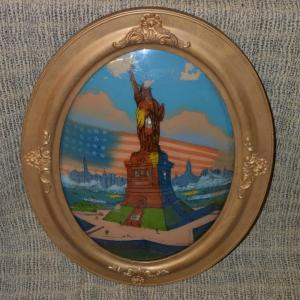 Photo of Vintage Gold Tone Frame with Convex Bubble Glass & Damaged Statue of Liberty Des
