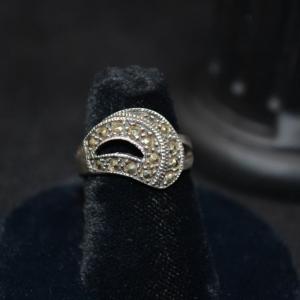 Photo of 925 Sterling Marcasite Ring Size 6 5.5g