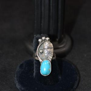 Photo of Vintage 925 Sterling Native American Ring with Turquoise Size 7 4.5g
