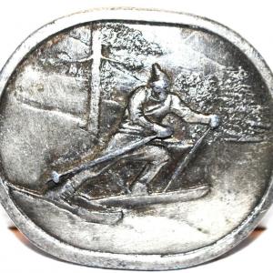Photo of "The Skier V98" Belt Buckle "Indiana Metal Craft © 1977" Oval 2¾" x 2¼"