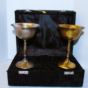 Photo of Vintage Pair of Goblets In Black Hinged Case 10" x 7½" x 4¼"