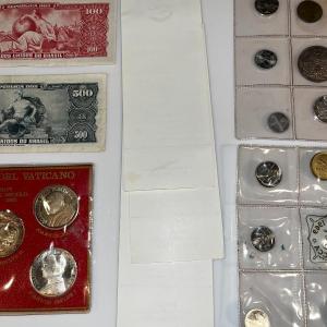Photo of Foreign & Domestic Paper Money & Coins Papal ?/Vatican