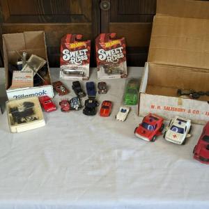 Photo of Hot Wheels, Toy Cars, and Model Parts