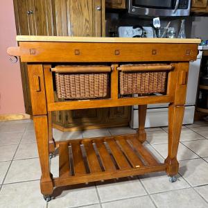 Photo of LOT 343K: Movable / Rolling Kitchen Island