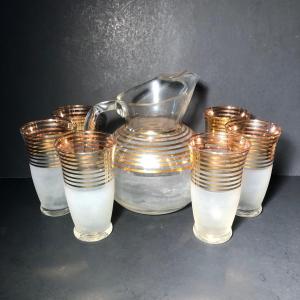 Photo of LOT 329K: Vintage 1940s Art Deco Frosted Gold Rimmed Pitcher w/ 6 Matching Glass