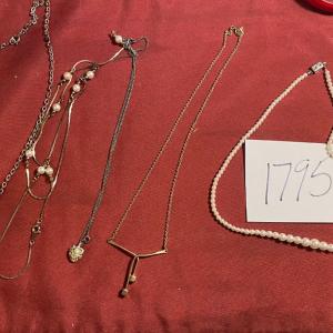 Photo of Necklace Lot