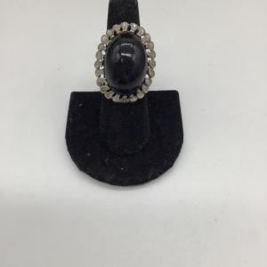 Photo of Black costume ring