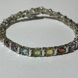Photo of Vintage .925 Sterling Silver Multi-color Stone 7.5" Bracelet in Very Good Preown