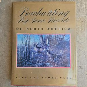 Photo of BOW HUNTING BOOK