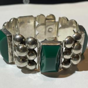 Photo of Vintage Mid-Century Mexican Sterling Silver .925 Green Onyx Bracelet 7.25 " Long