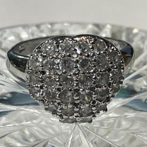 Photo of Vintage Estate .925 Sterling Silver Heart Shaped CZ Ring Size 7 in Very Good Pre