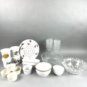 Photo of K302 Pillivuyt Fruit Cups & Assorted Ramekins