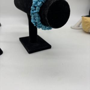 Photo of Bulky blue bracelet