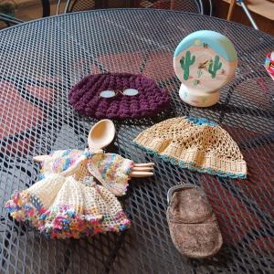 Photo of HAND CROCHETED KITCHEN ITEMS AND A HAT, OLD COIN PURSE, GLASSES AND PURSE &