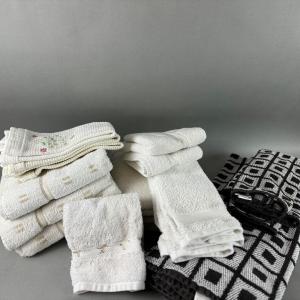 Photo of BB357 Black & White Check Towel Lot