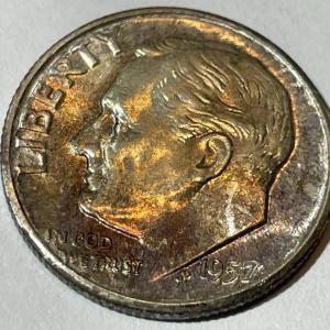 Photo of 1957-P BU ORIGINAL TONED ROOSEVELT SILVER DIME FOR THE TONED LOVERS.