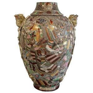 Photo of Antique Large Japanese Satzuma Vase