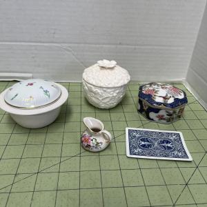 Photo of Porcelain/Ceramic Trinket Boxes