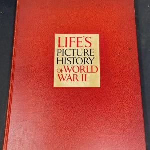 Photo of Life's Picture History of World War II