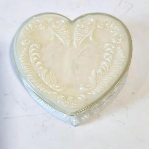 Photo of Ivory/ White Heart Shaped Box